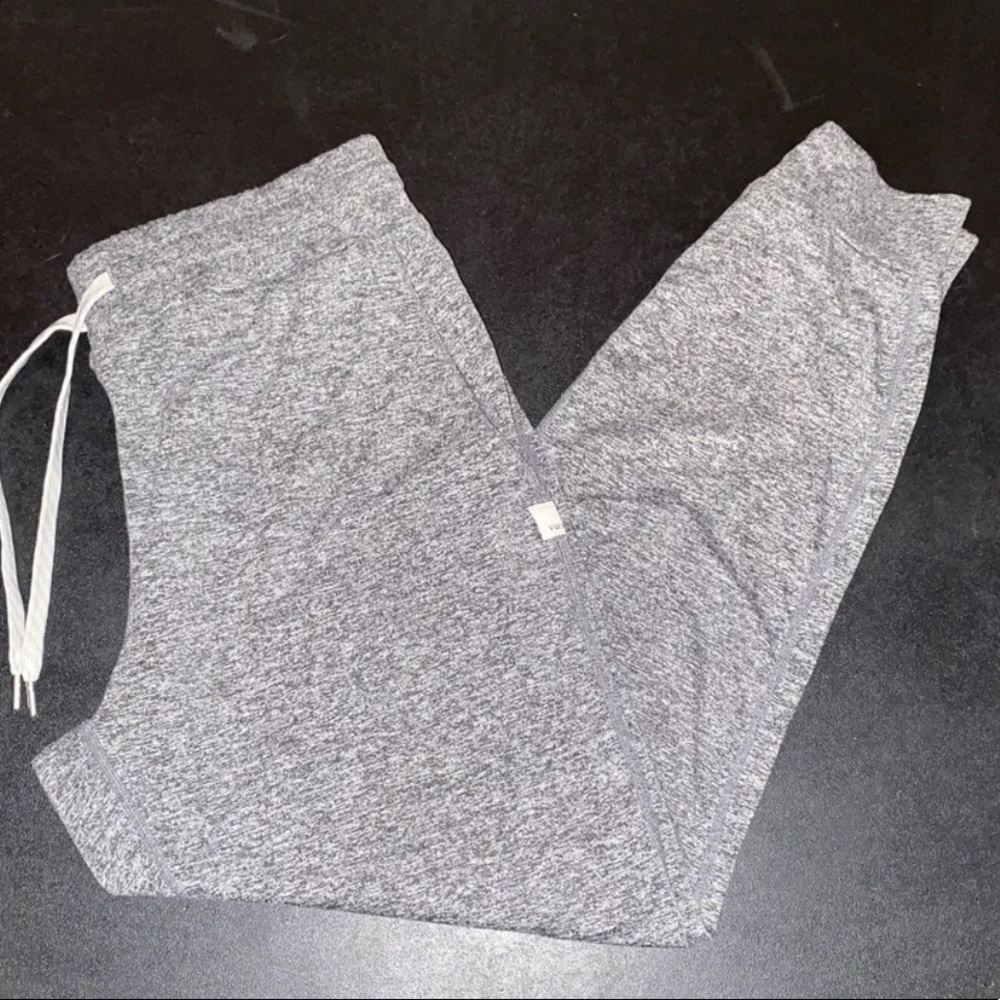 Vuori Performance Jogger Mid rise XS Charcoal